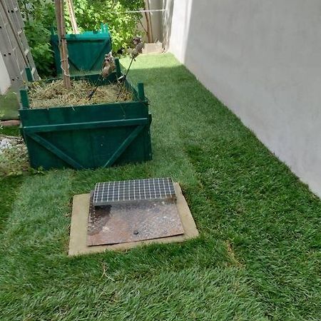 Stilvolle Wohnung Mit Terrasse/Garten Wiedeń Zewnętrze zdjęcie