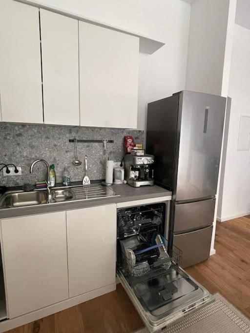 Stilvolle Wohnung Mit Terrasse/Garten Wiedeń Zewnętrze zdjęcie